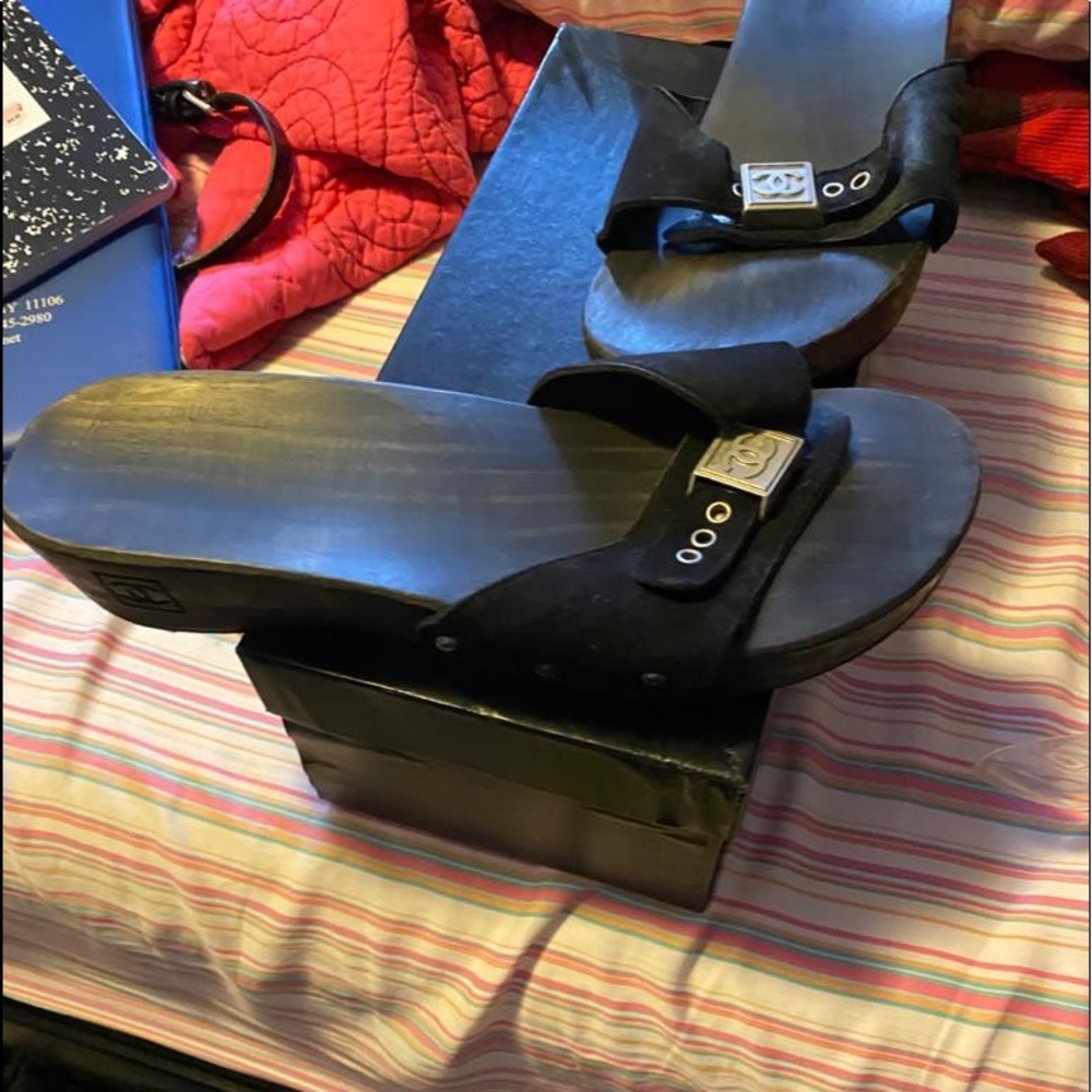 Chanel clogs